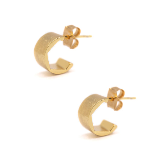 Curved Hoop Earrings Earrings athenadesigns EGP4064