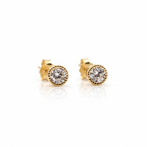 Bezel CZ Stud Earring: 4mm