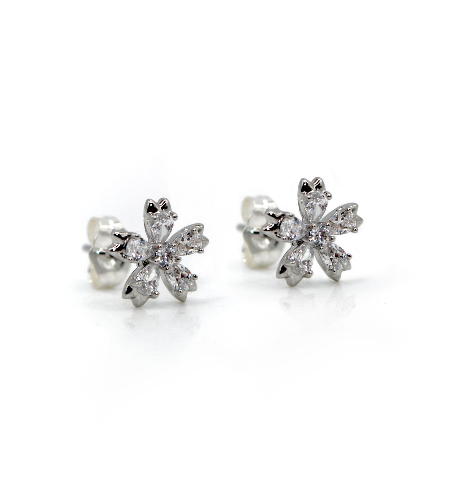 Sakura Studs Earrings Davinci 
