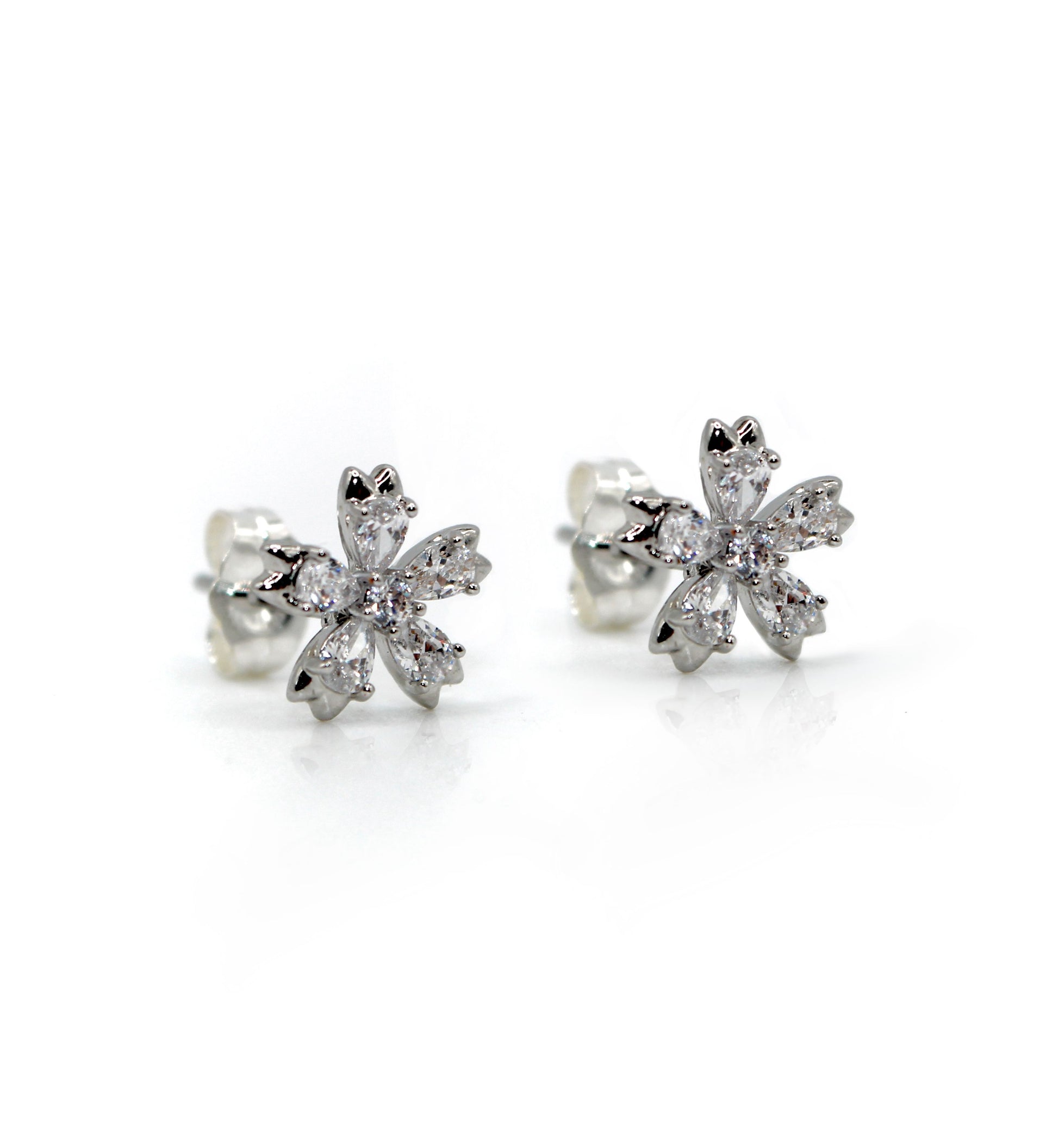 Sakura Studs Earrings Davinci 