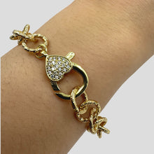 Load image into Gallery viewer, Textured Round Link Chain Bracelet with Fancy Heart Clasp (BCG45HRT) Bracelet athenadesigns 

