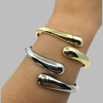 'Teardrop' Plated Bracelet: Gold Plated (BNG4008) Bracelet athenadesigns 